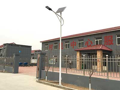 保定清苑西林水村太陽(yáng)能路燈