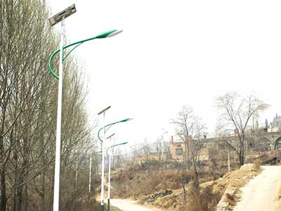 保定淶水縣北部山區(qū)太陽(yáng)能路